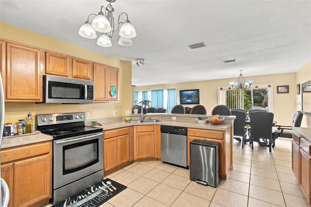 Photo of 11771 Mango Cross Court, Seffner, FL 33584 (MLS # TB8551787)
