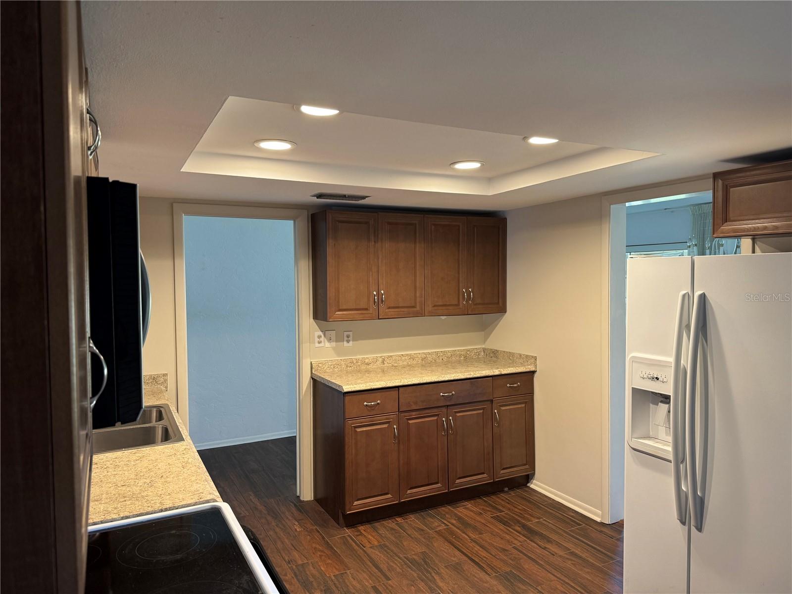 SOUTH GATE VILLAGE GREEN 8 - Residential