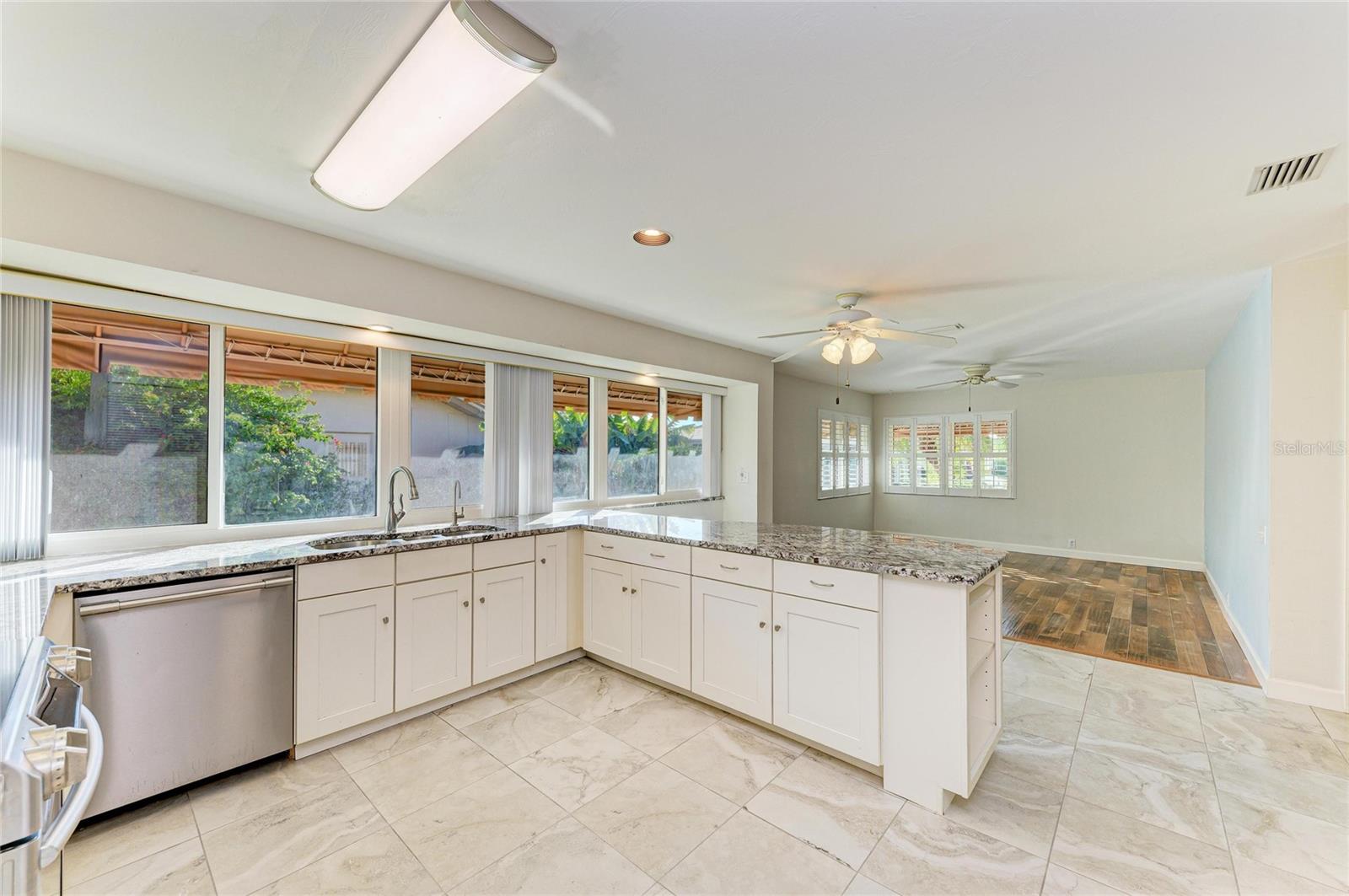 HIGHLAND LAKES - Residential