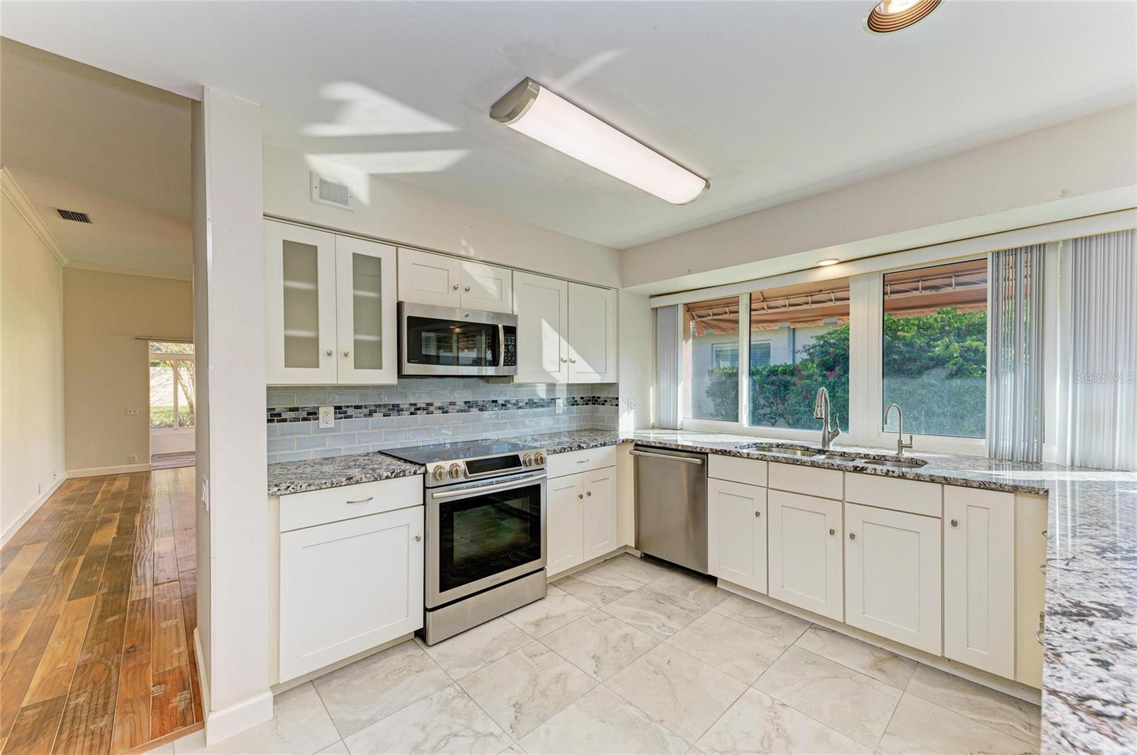 HIGHLAND LAKES - Residential