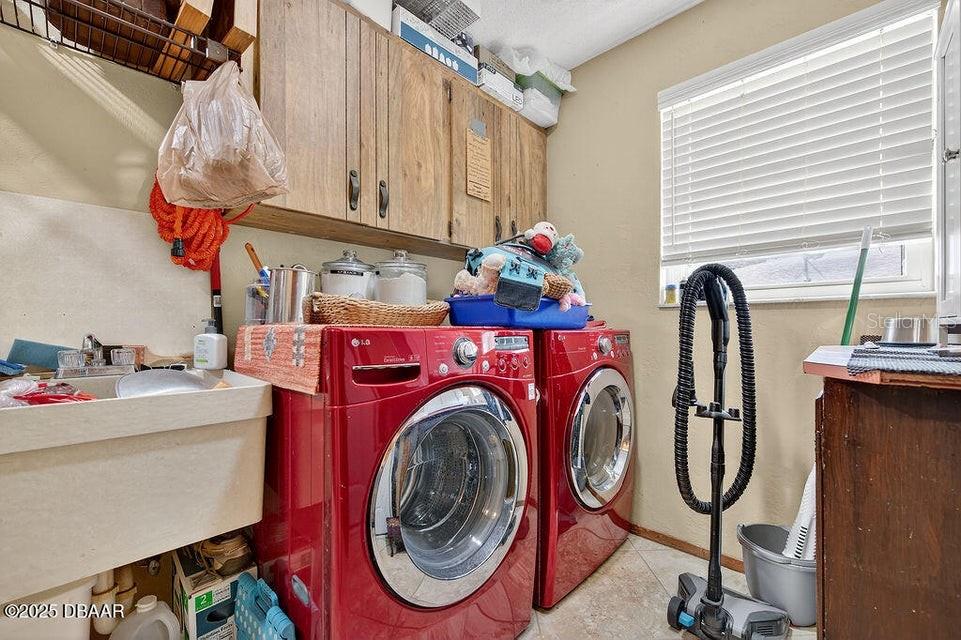 SEYMOUR UNREC 251 6430 06 - Residential