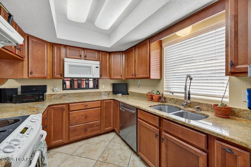 SEYMOUR UNREC 251 6430 06 - Residential