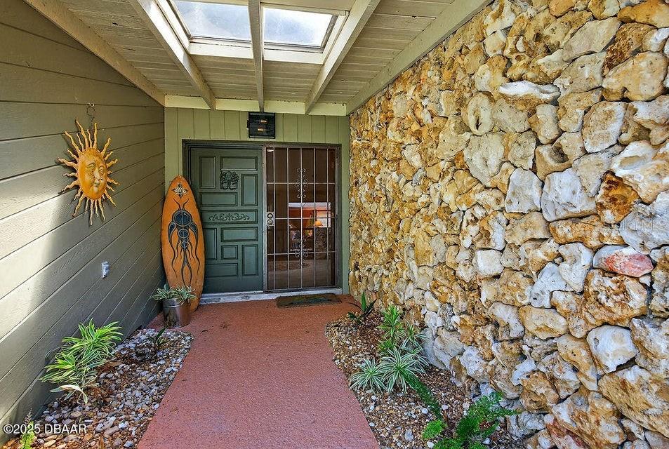 68 JENNIFER CIRCLE