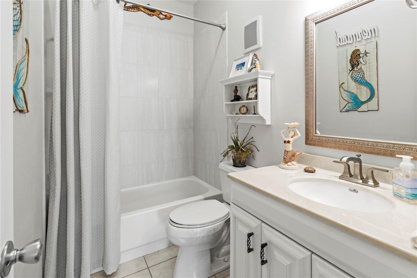 CORTEZ VILLAS CONDO 11 PH B - Residential