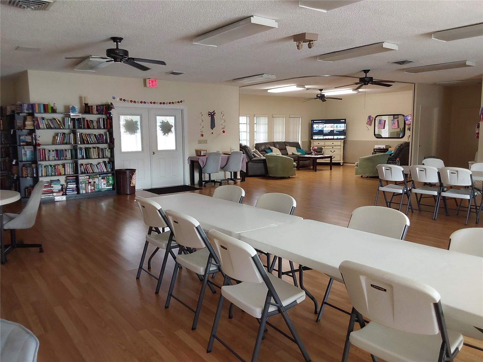 CORTEZ VILLAS CONDO 11 PH B - Residential