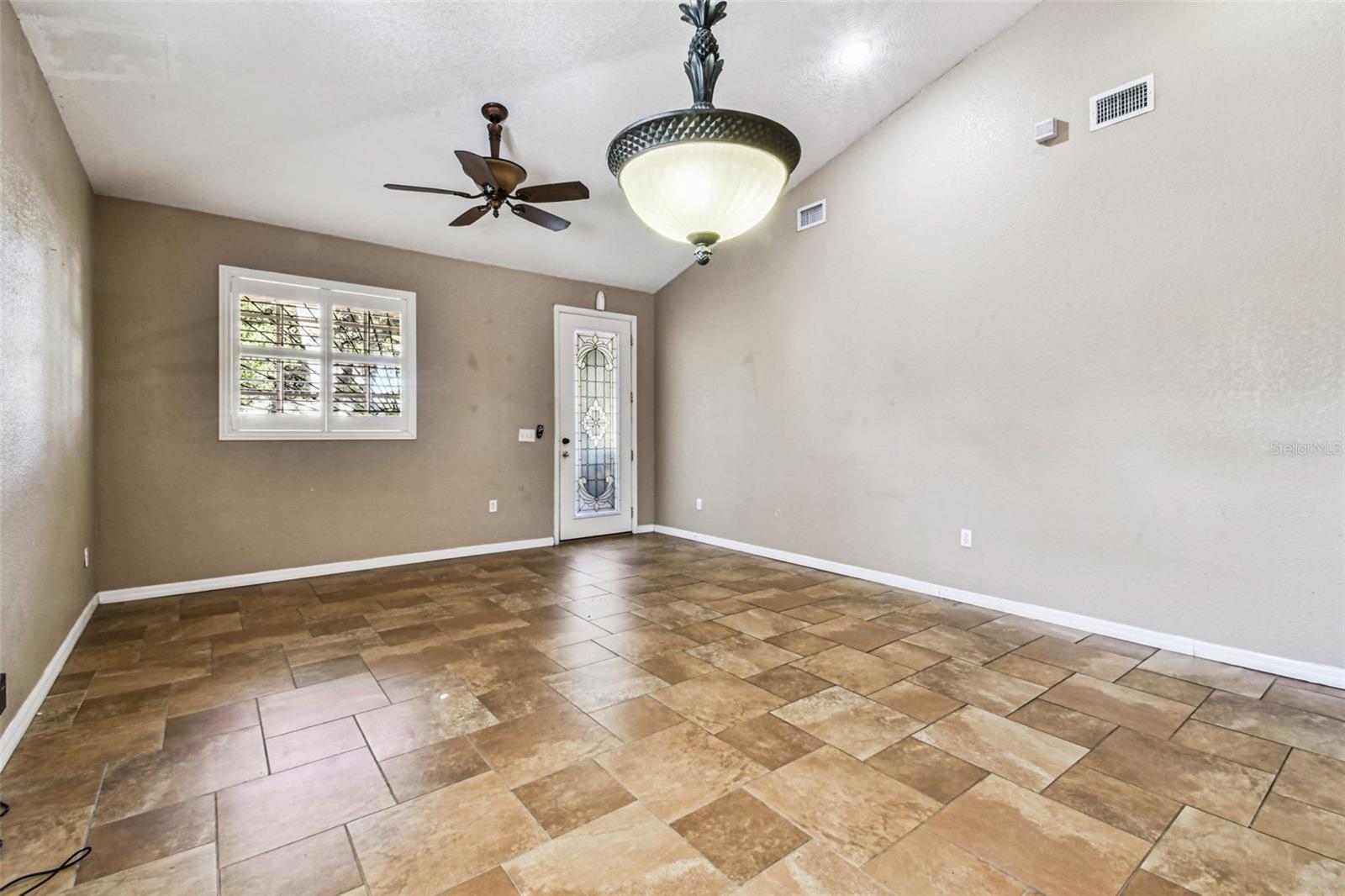COTTERS SPRING HILL SUB ADD - Residential