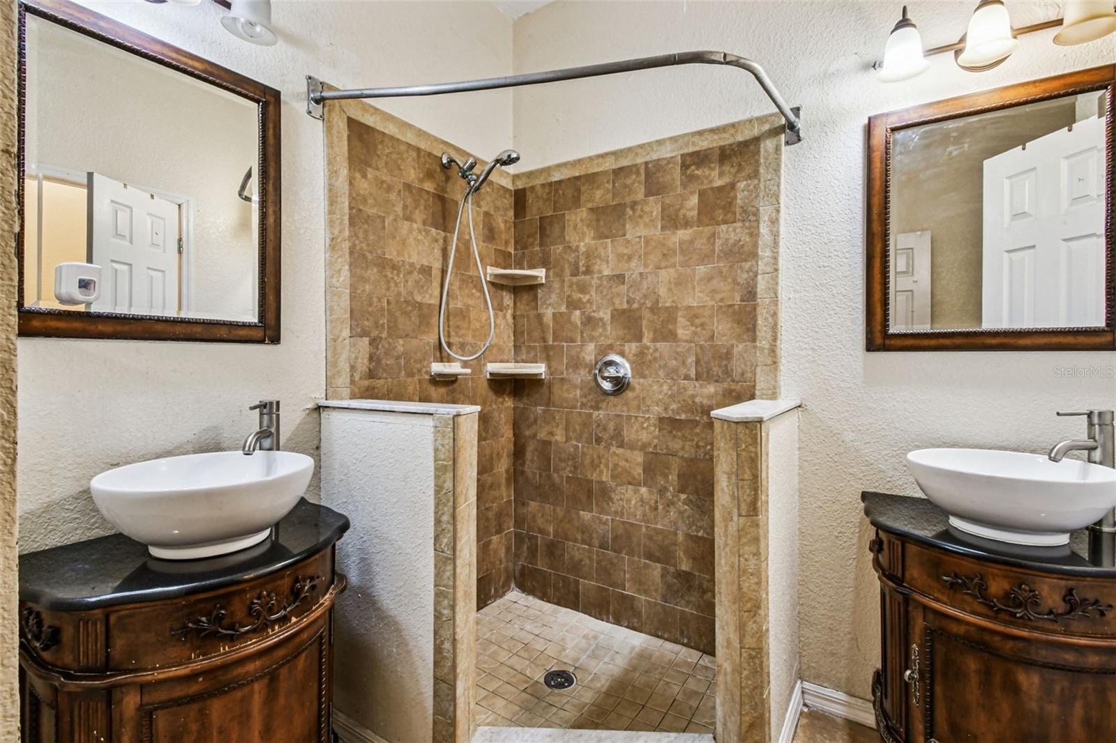 COTTERS SPRING HILL SUB ADD - Residential