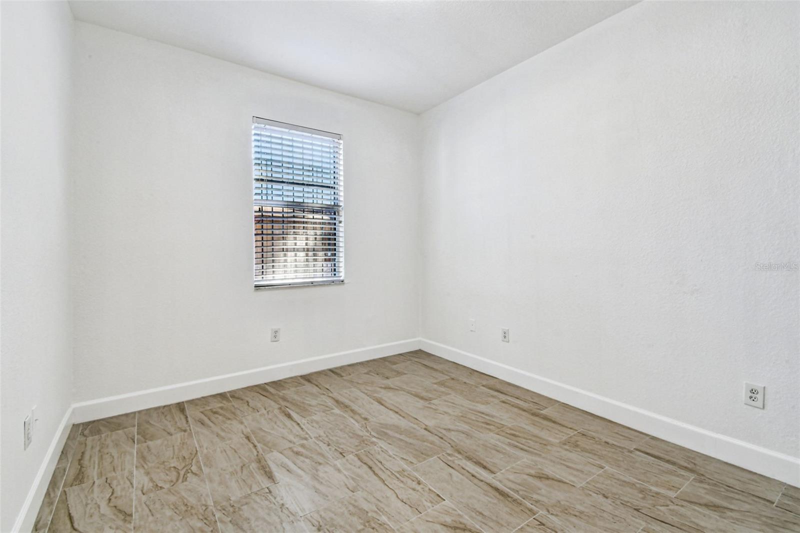 COTTERS SPRING HILL SUB ADD - Residential