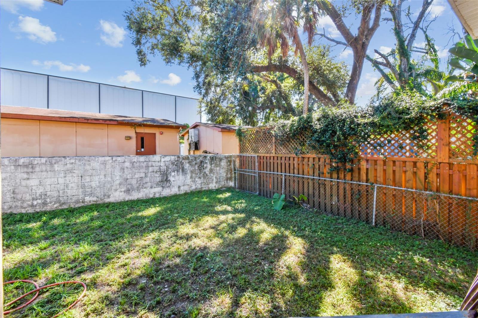 COTTERS SPRING HILL SUB ADD - Residential