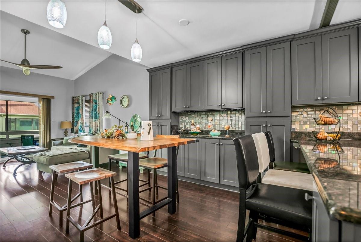 CURLEW LANDINGS - Residential