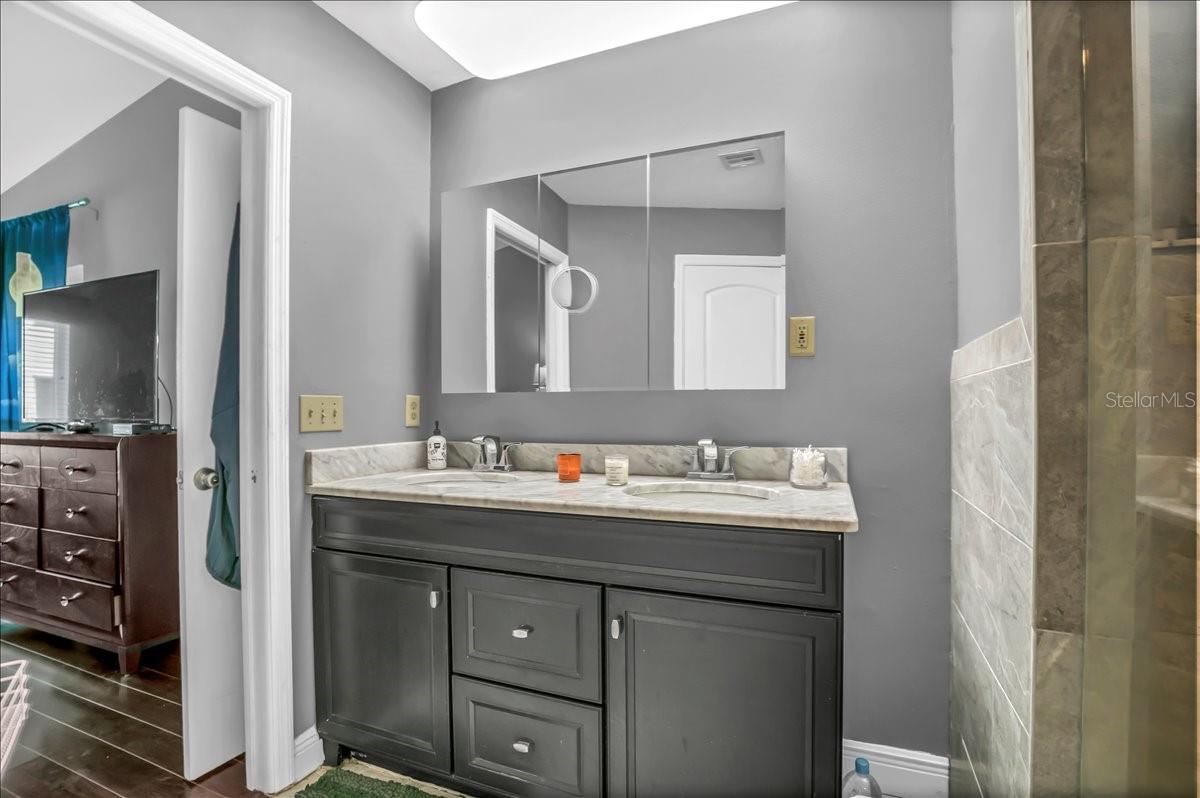 CURLEW LANDINGS - Residential