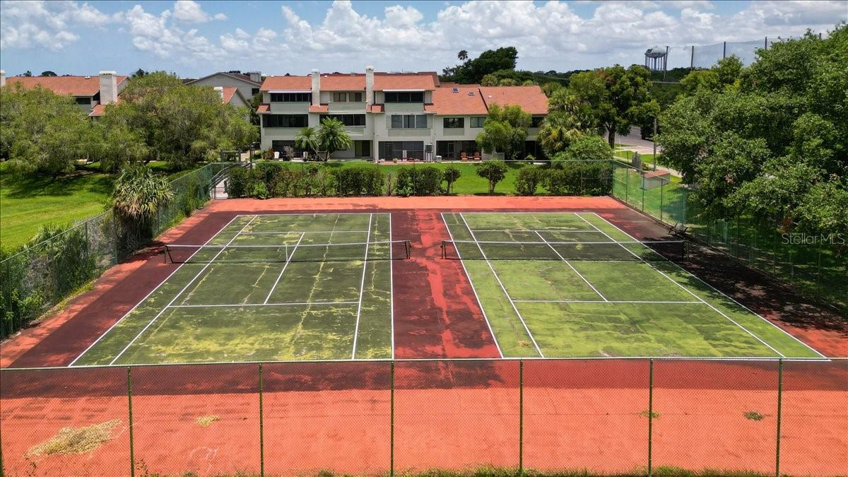 CURLEW LANDINGS - Residential