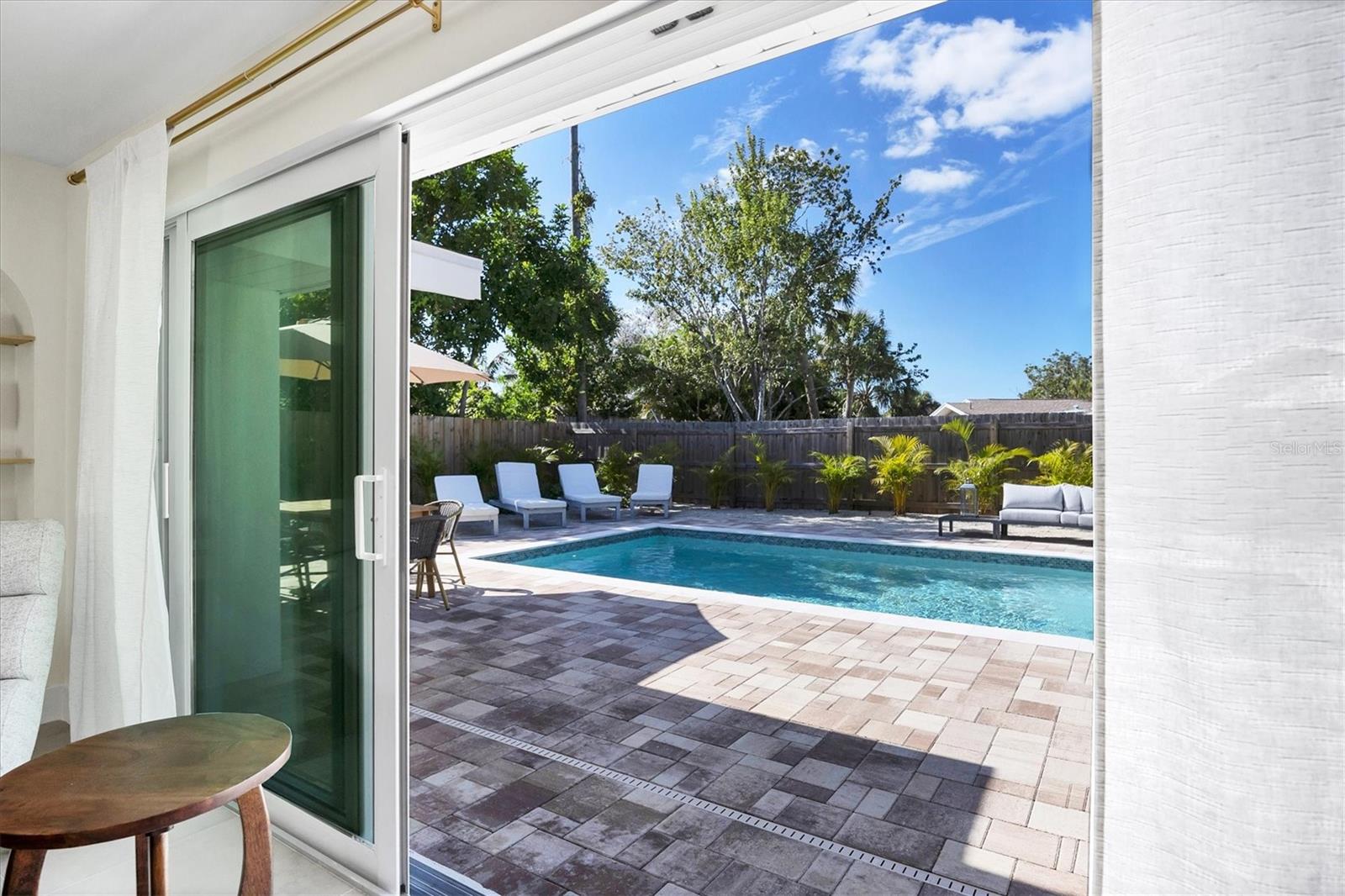 SOUTH GATE - Residential Lease