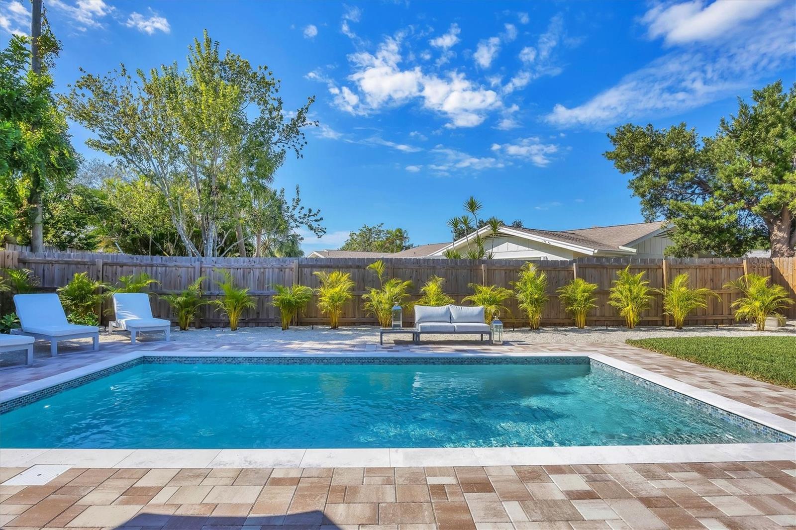 SOUTH GATE - Residential Lease