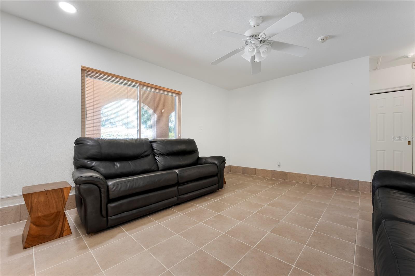 NEWTOWN HEIGHTS FIRST ADD TO - Residential