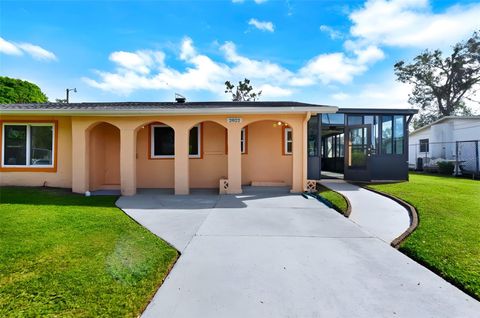 A home in SARASOTA