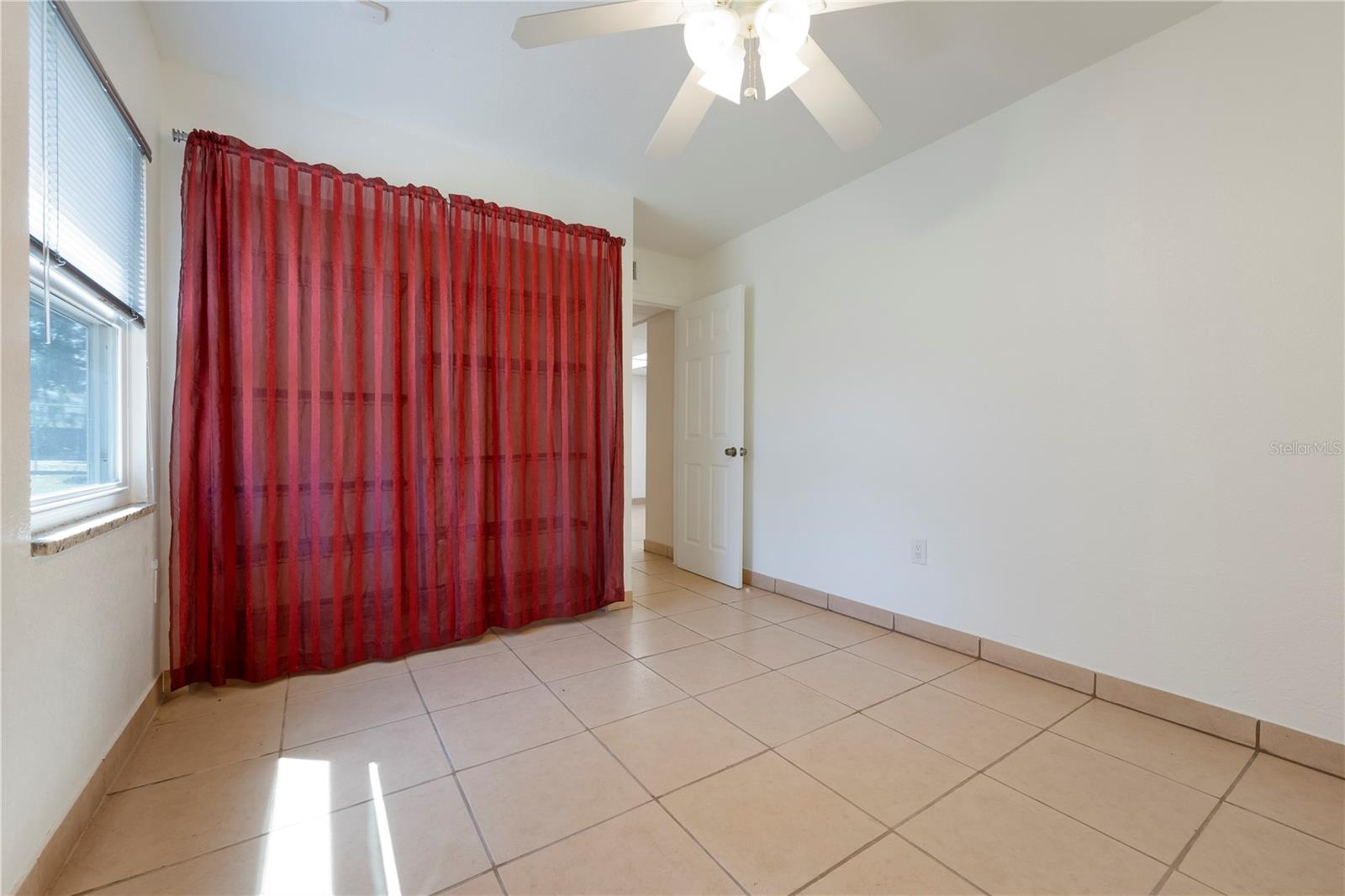 NEWTOWN HEIGHTS FIRST ADD TO - Residential