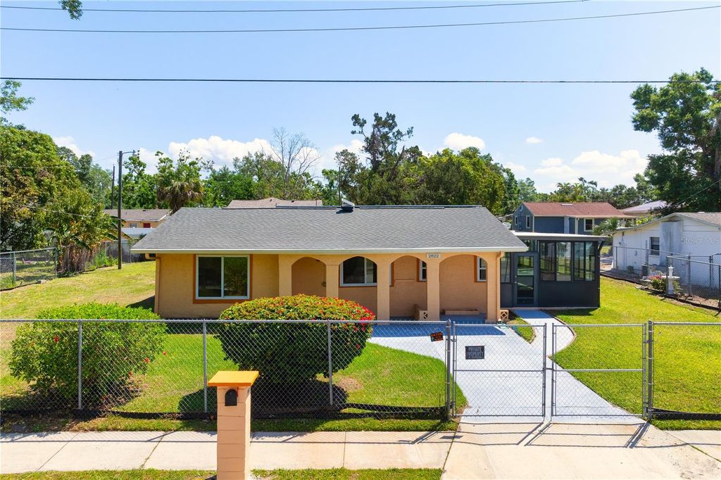 Photo of 2822 Maple Avenue, Sarasota, FL 34234 (MLS # A4639156)