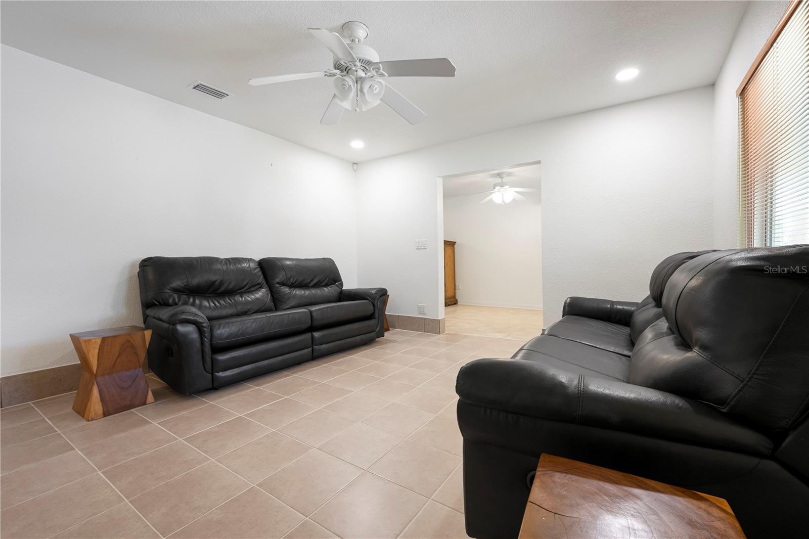 NEWTOWN HEIGHTS FIRST ADD TO - Residential