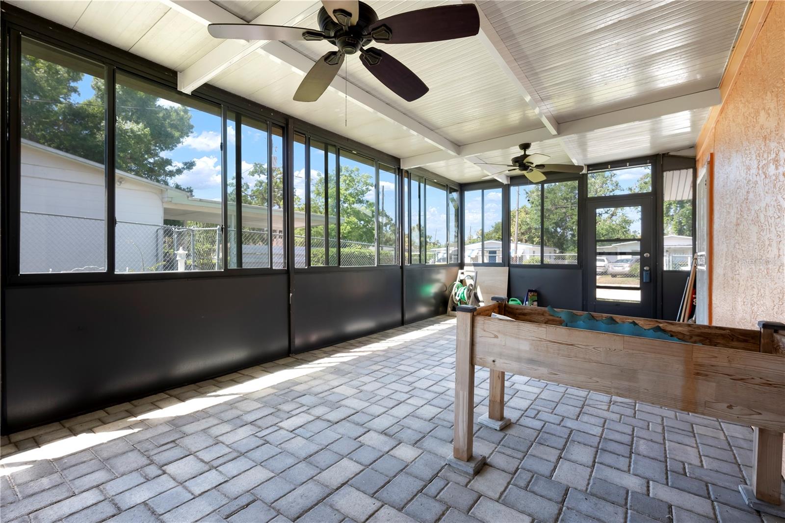 NEWTOWN HEIGHTS FIRST ADD TO - Residential