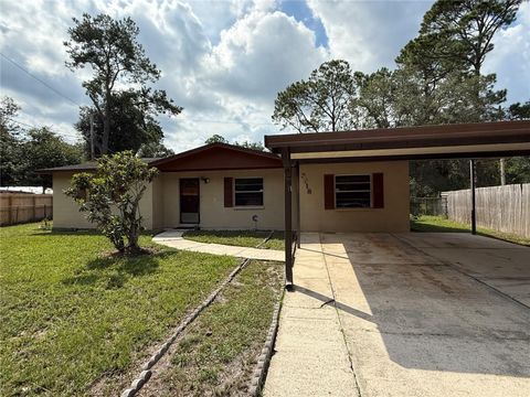 Photo of 3818 NE 13th Street, Gainesville, FL 32609 (MLS # GC533548)