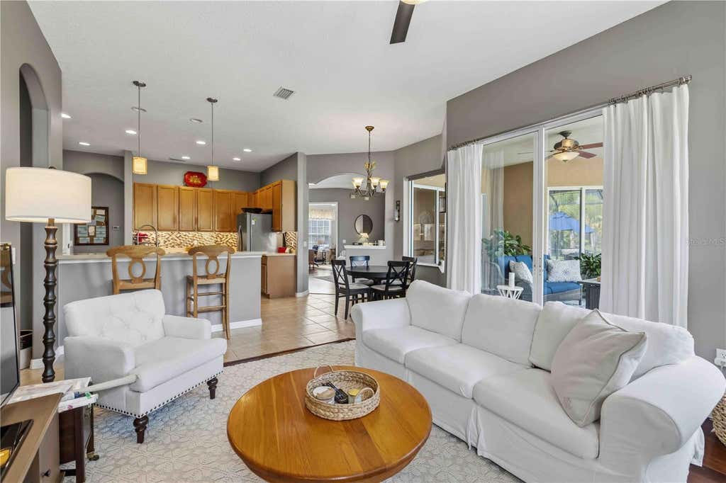 Photo of 5723 114th Drive E, Parrish, FL 34219 (MLS # A4700200)