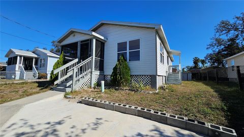 A home in TAMPA