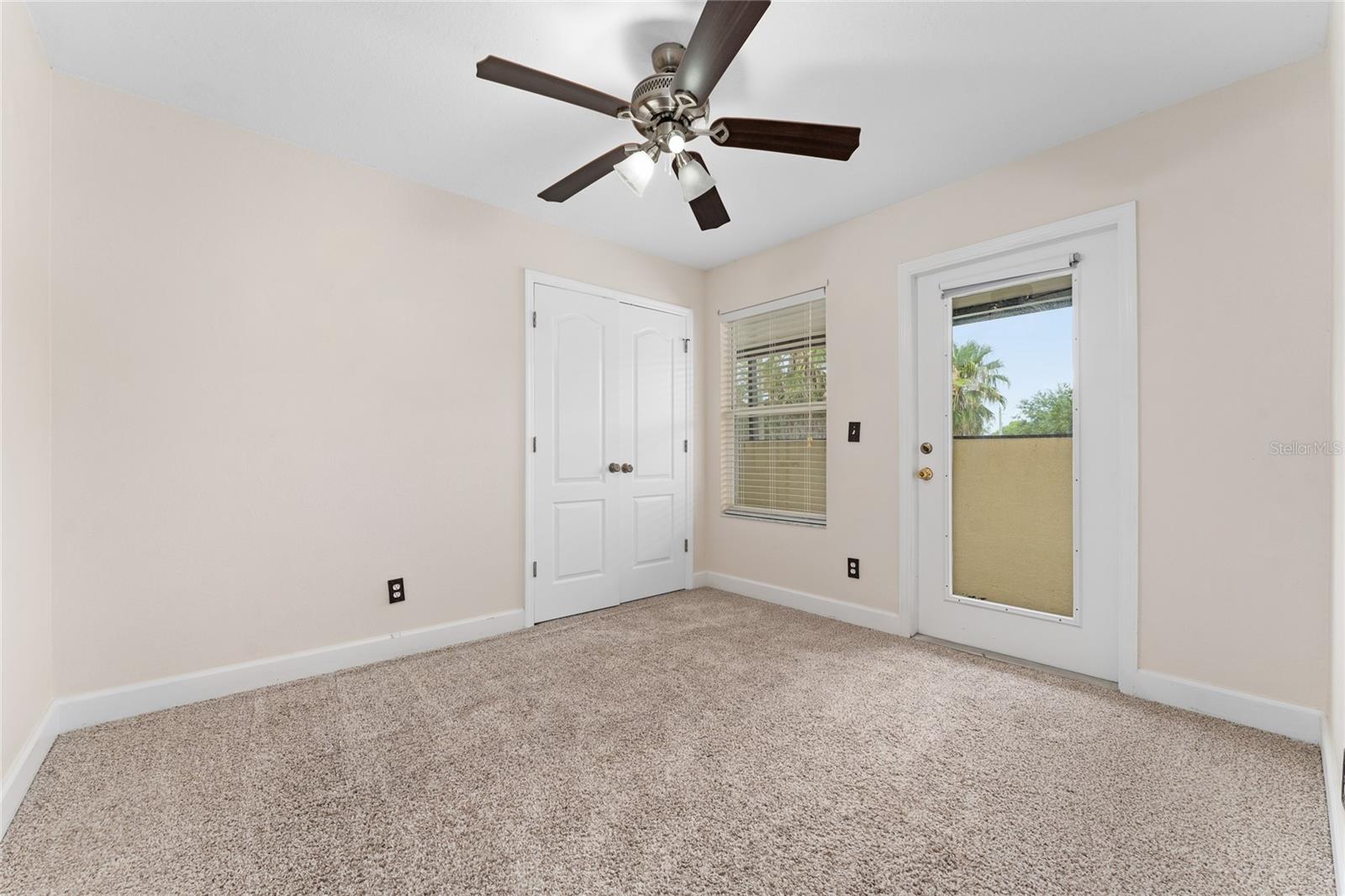 OAK TREE GARDENS TWNHMS - Residential
