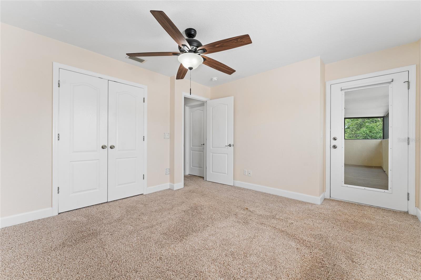 OAK TREE GARDENS TWNHMS - Residential