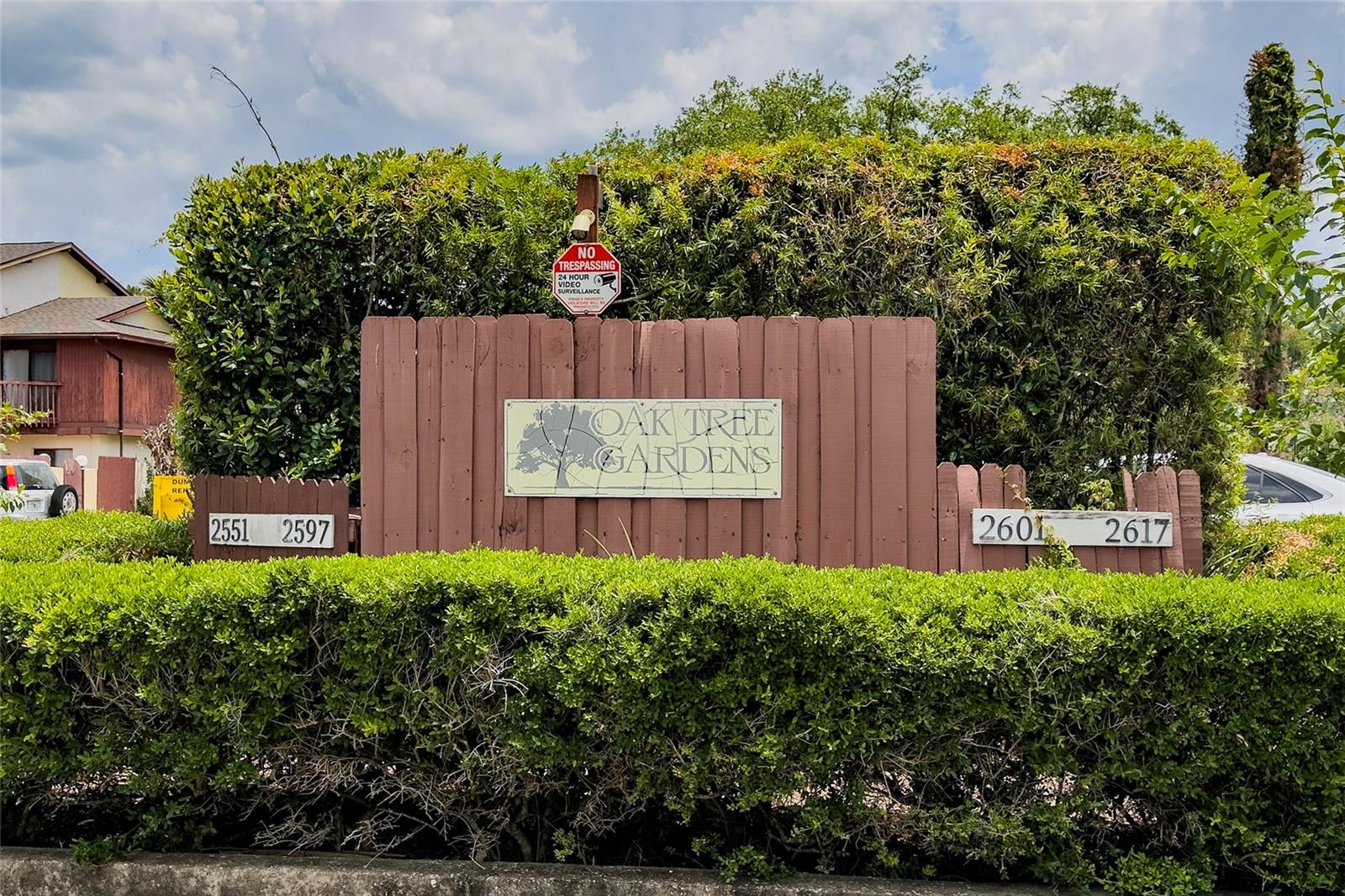 OAK TREE GARDENS TWNHMS - Residential