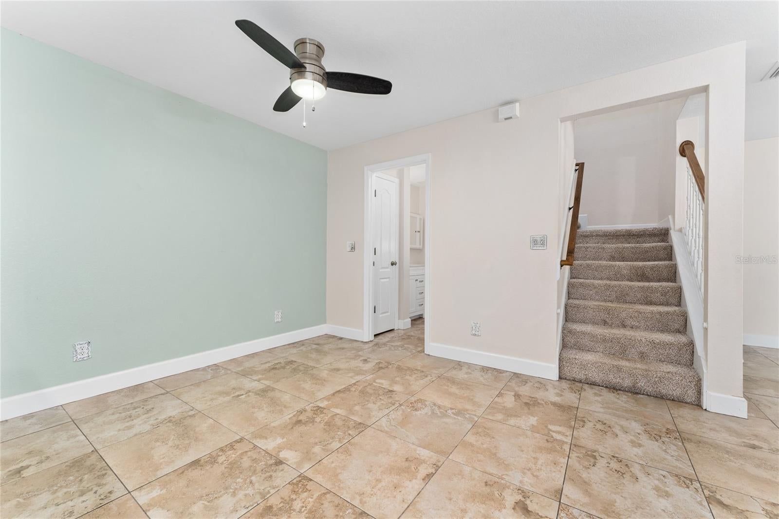 OAK TREE GARDENS TWNHMS - Residential