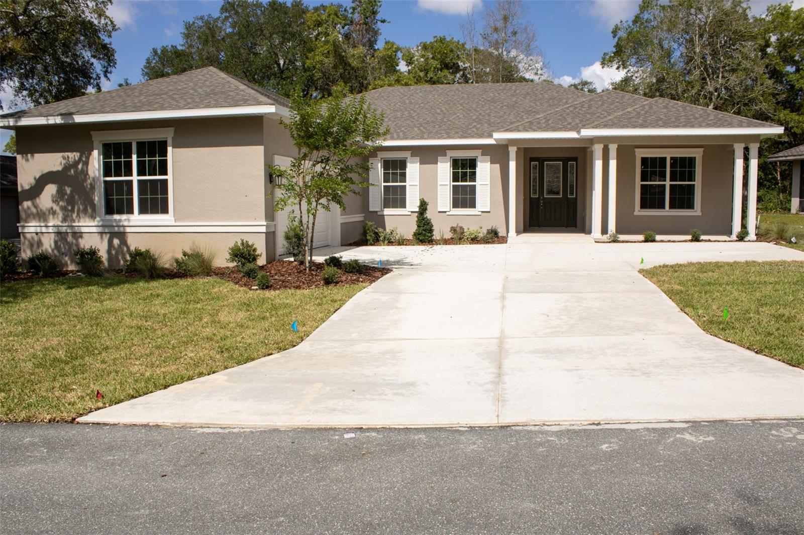 3030 W BERMUDA DUNES DRIVE