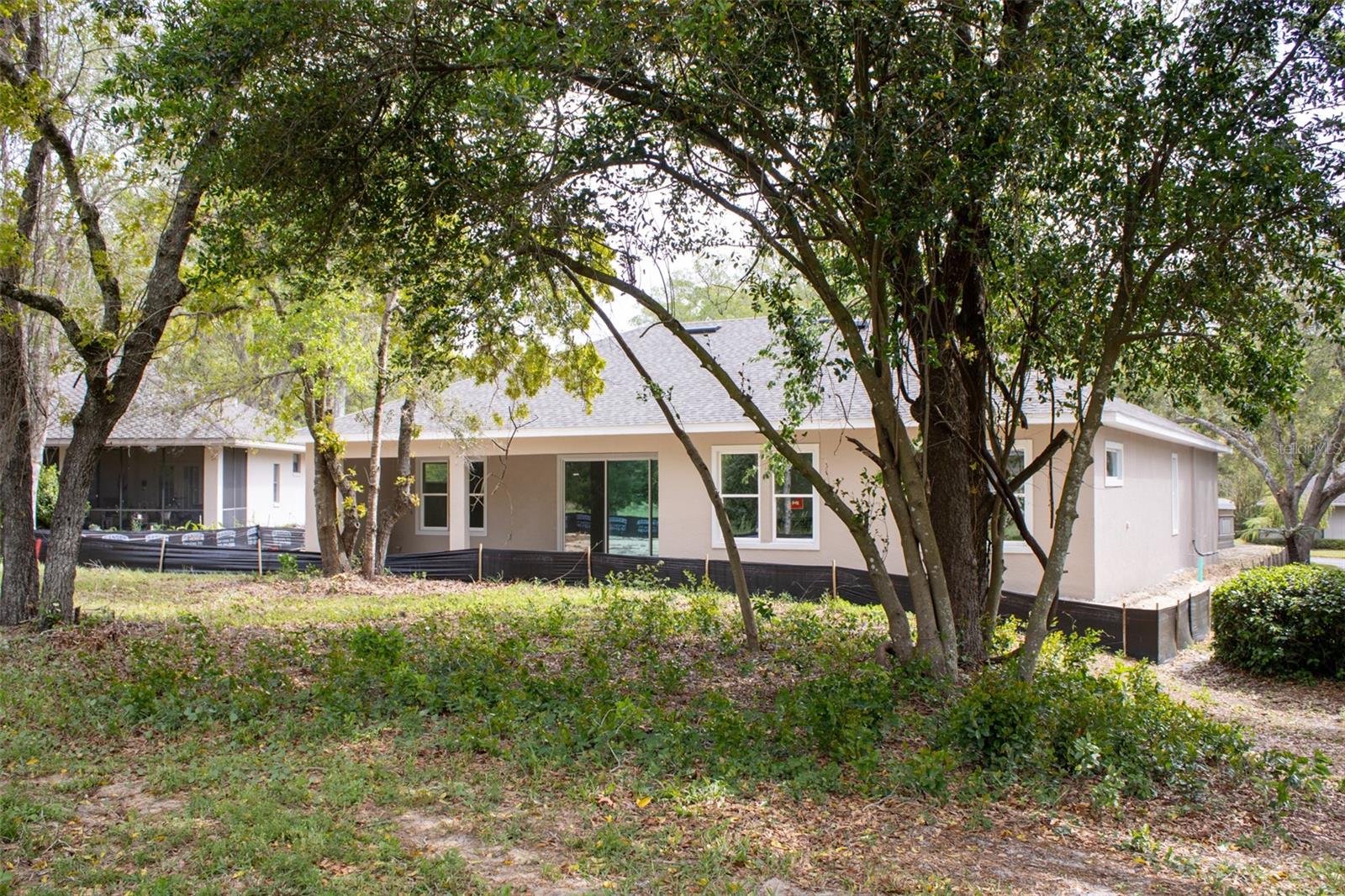 BERMUDA DUNES VILLAGE - Residential