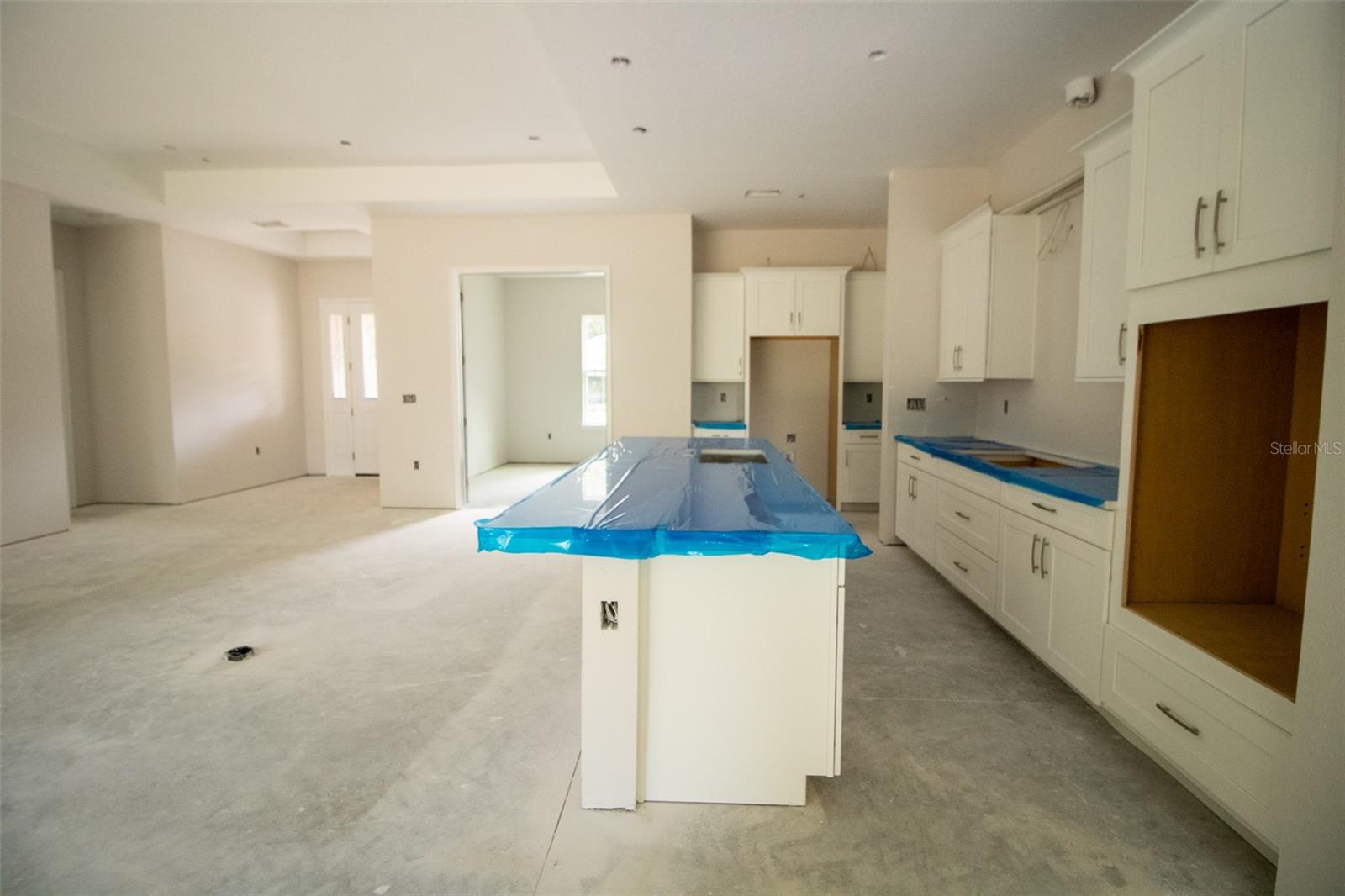 BERMUDA DUNES VILLAGE - Residential