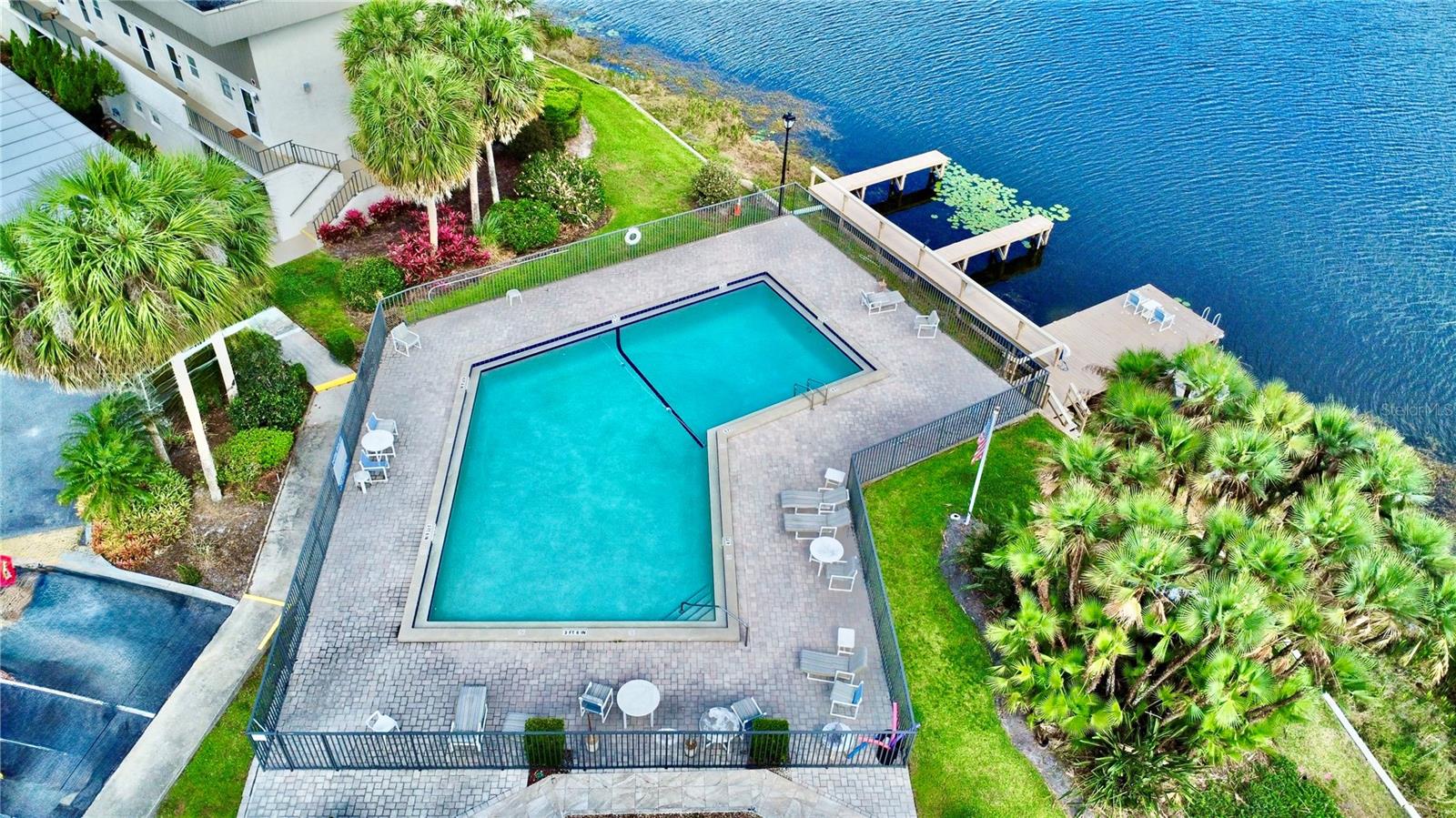 SLEEPY HARBOUR APTS CONDO - Residential