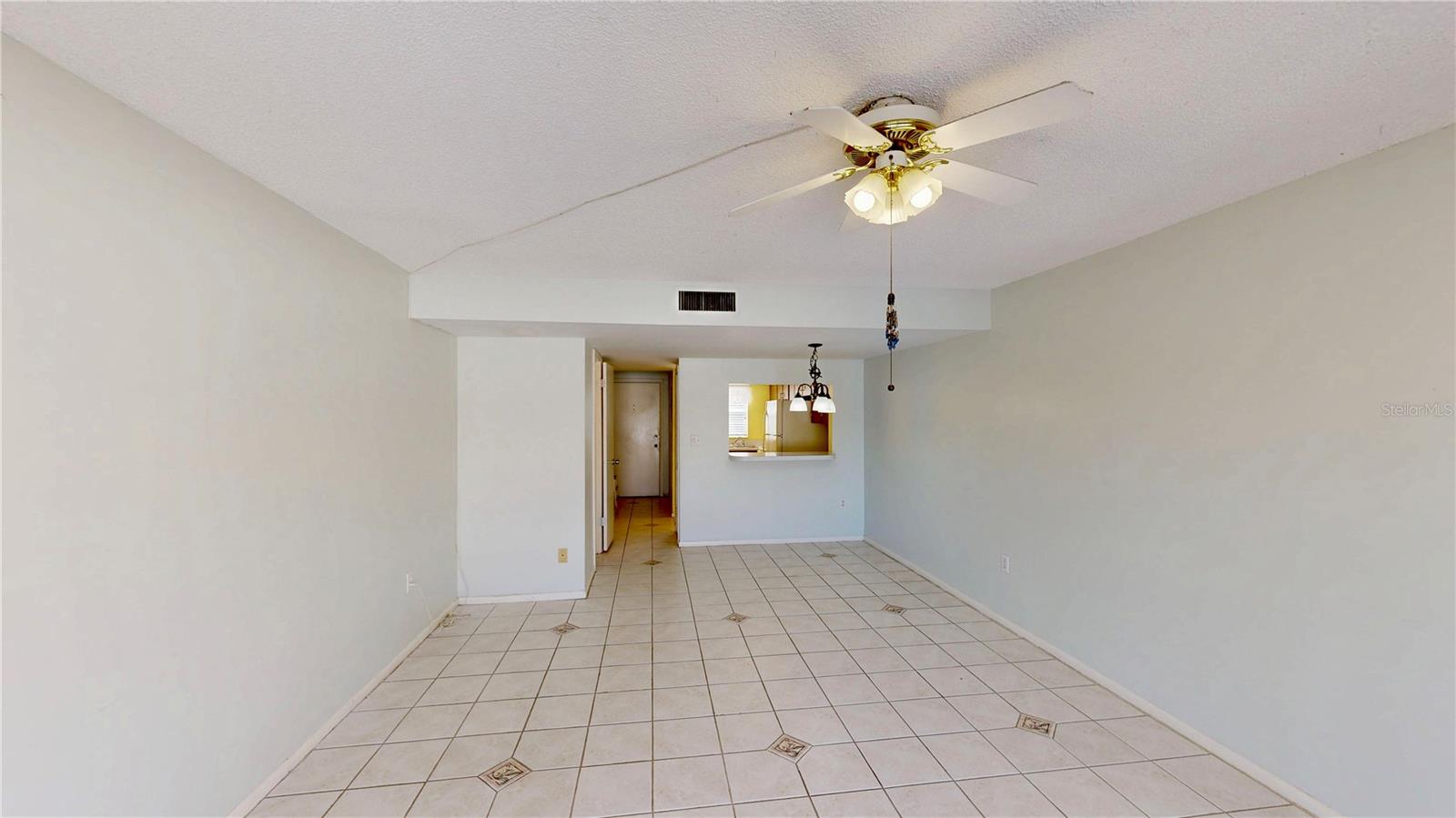 SLEEPY HARBOUR APTS CONDO - Residential