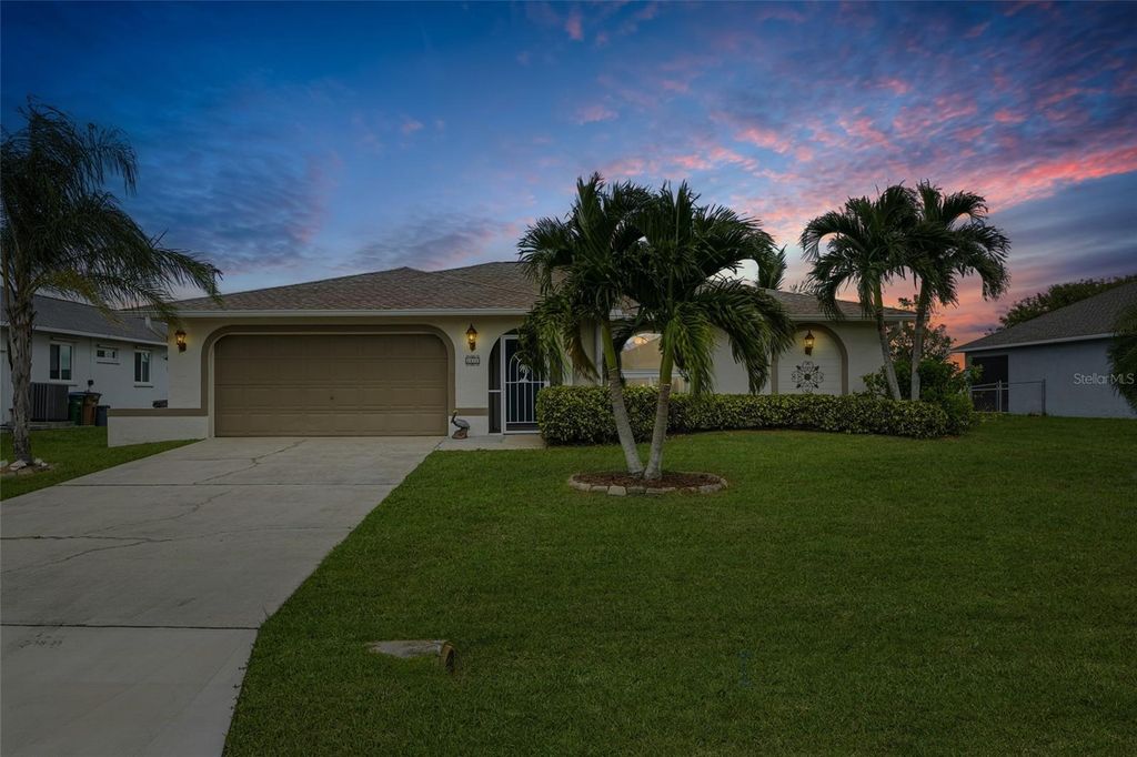 Photo of 1411 NE 19th Terrace, Cape Coral, FL 33909 (MLS # TB8441704)