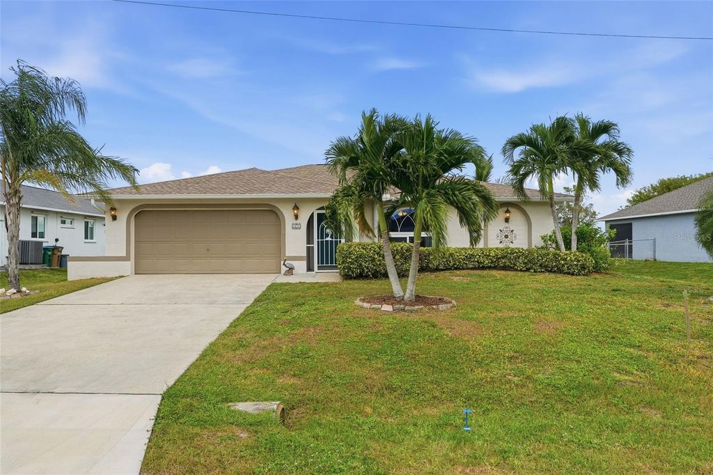 Photo of 1411 NE 19th Terrace, Cape Coral, FL 33909 (MLS # TB8441704)