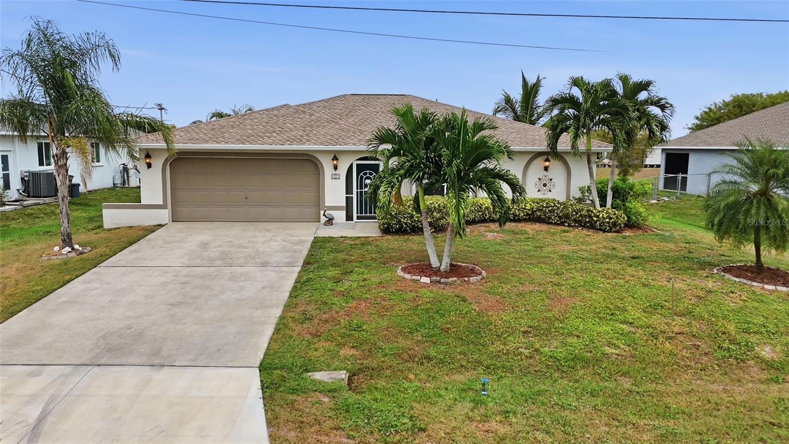 CAPE CORAL - Residential