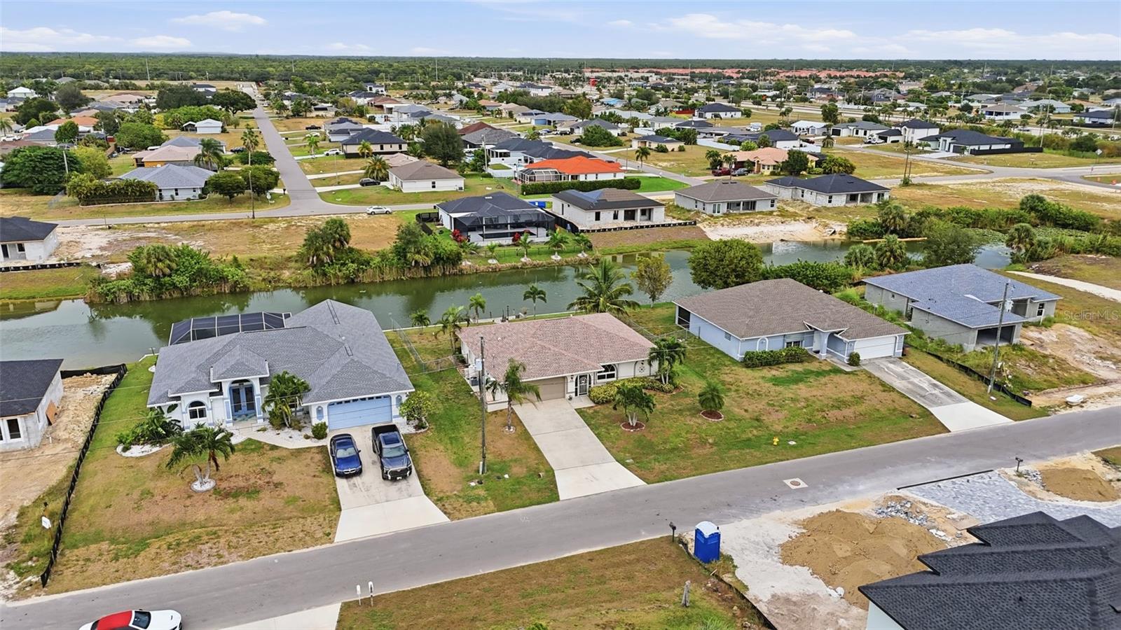 CAPE CORAL - Residential