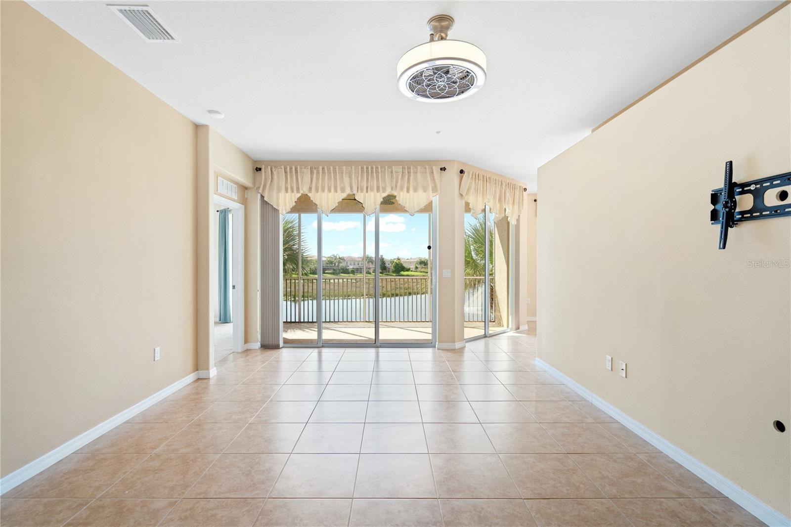 ISLES/PALMER RANCH PH - Residential Lease
