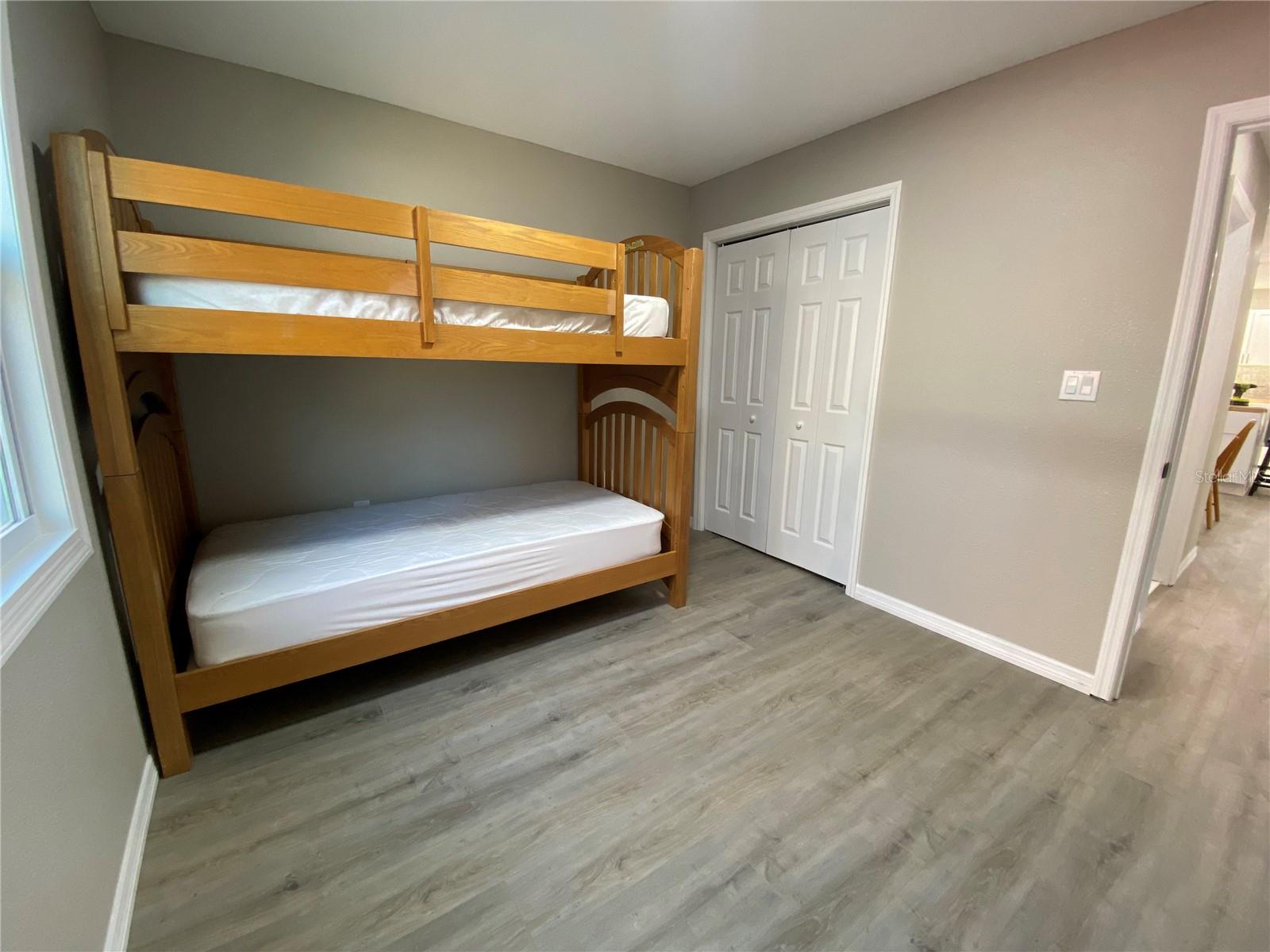 MOON LAKE ESTATES - Residential