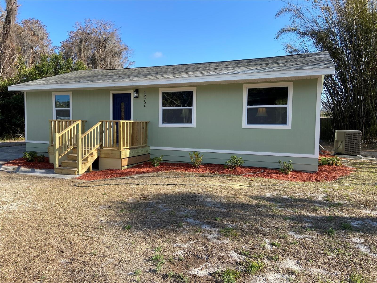 MOON LAKE ESTATES - Residential