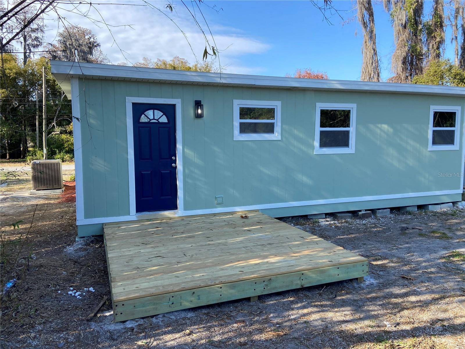 MOON LAKE ESTATES - Residential