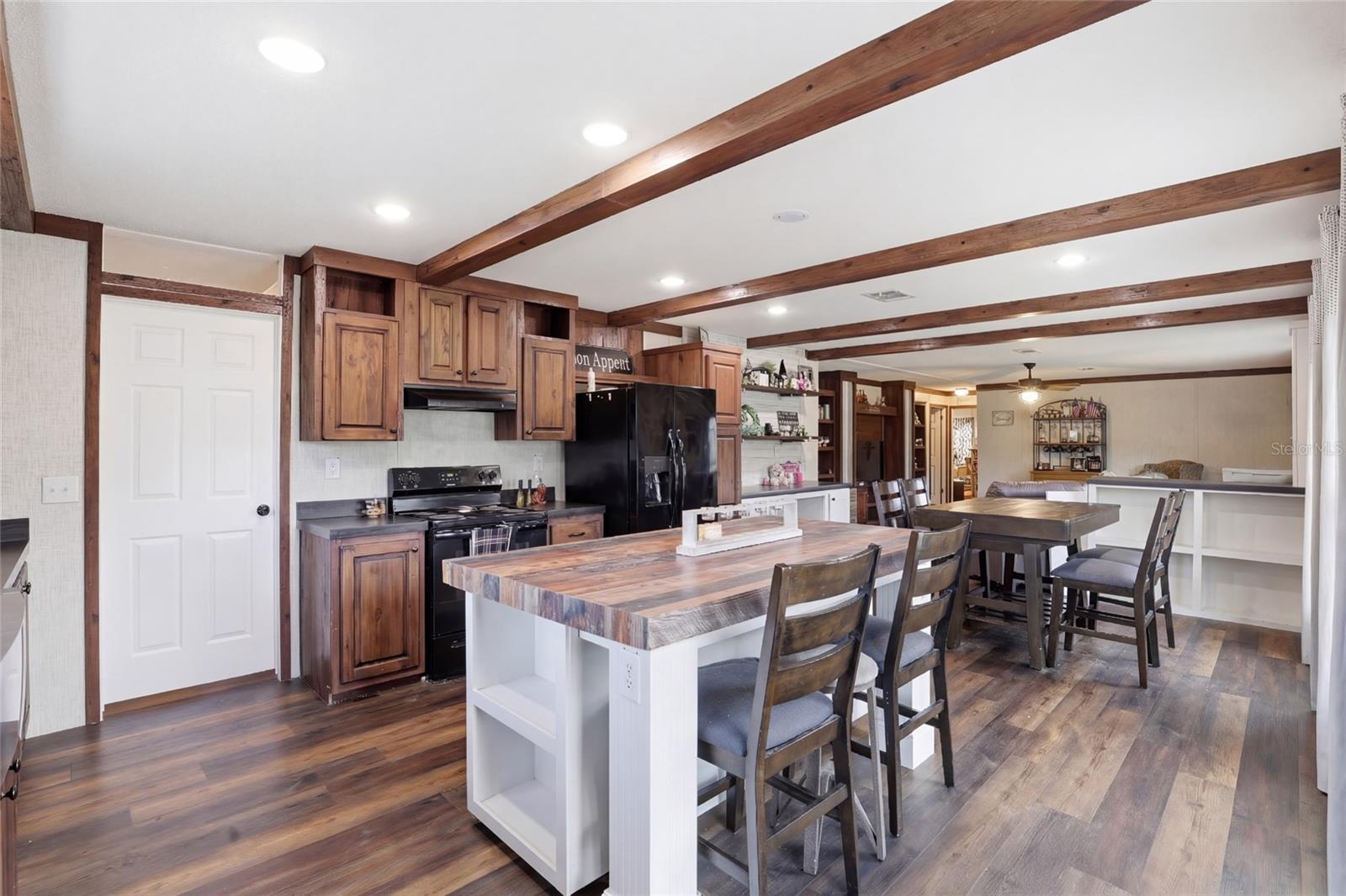 CROSS ROADS SUB - Residential