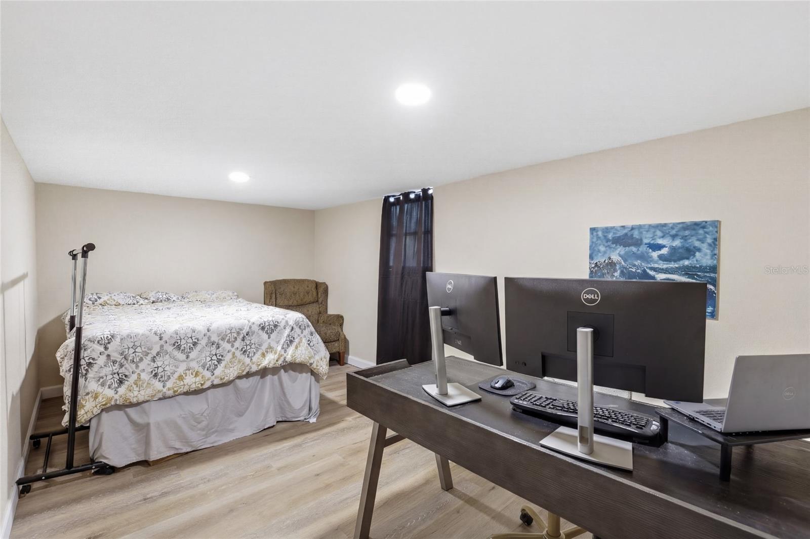 CROSS ROADS SUB - Residential