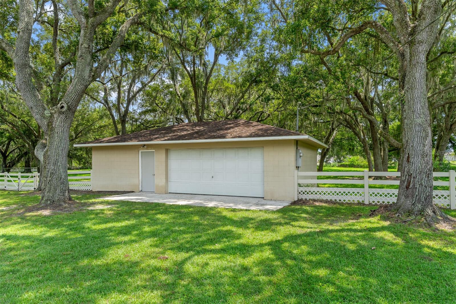 1650 GRANADA BOULEVARD