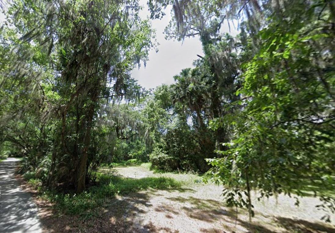 STONE ISLAND ESTATES - Land