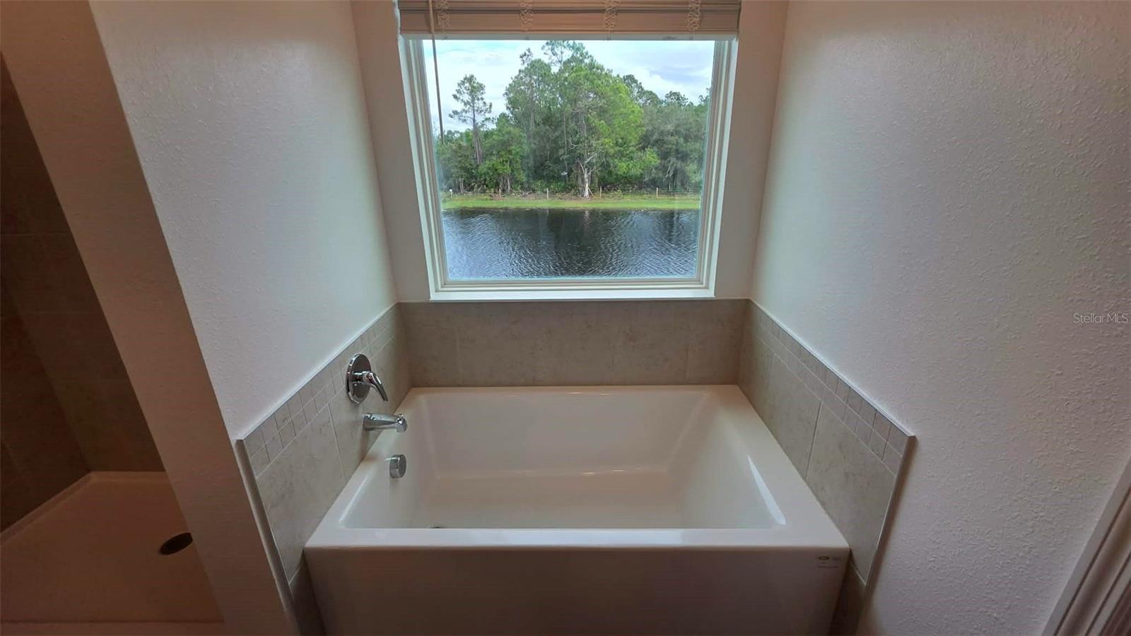 LAKE DEER ESTATES - Residential