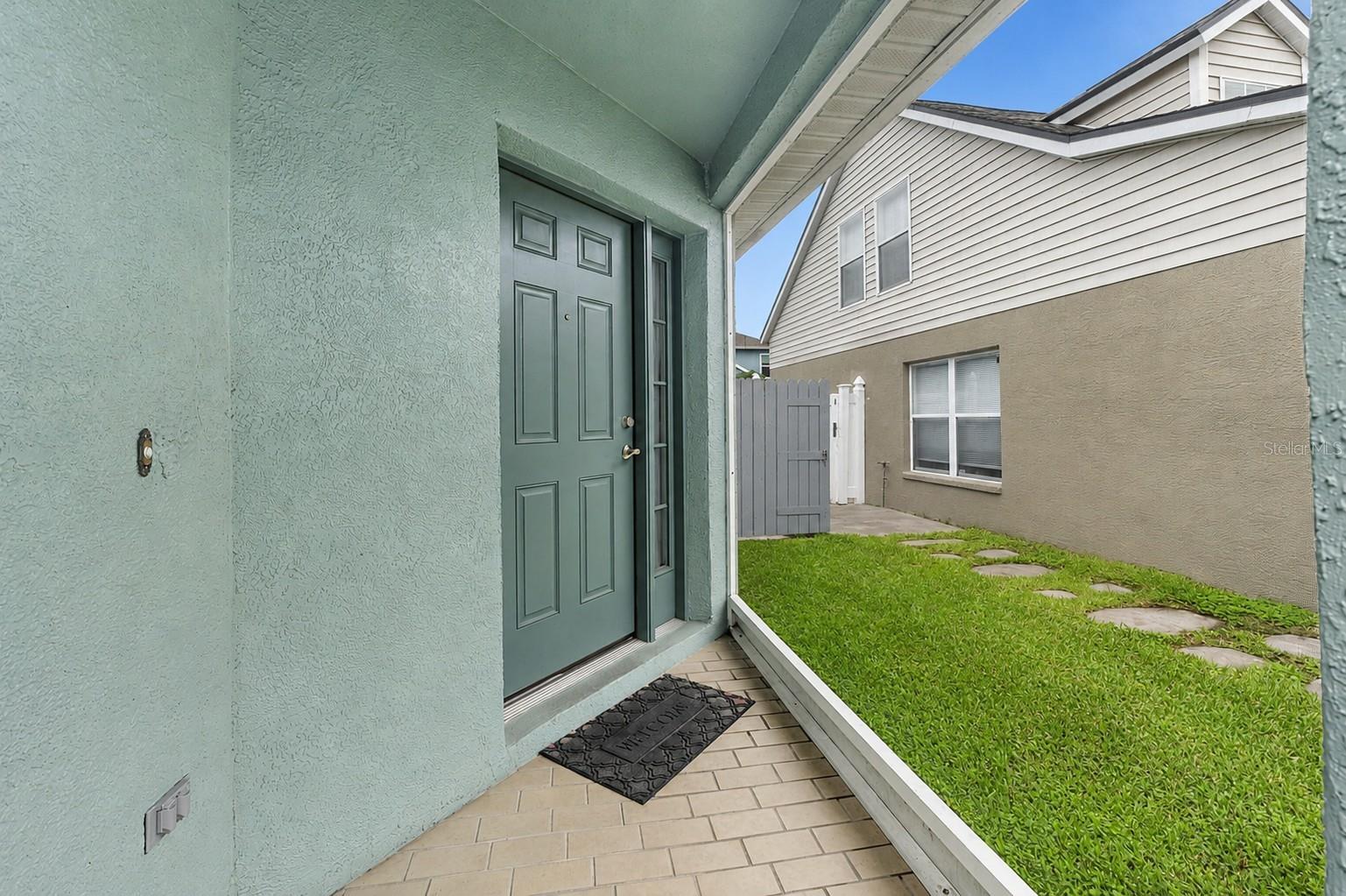 8620 PERSEA COURT
